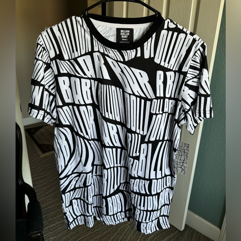 Brand new billion dollar baby short top tee t shirt size small dababy shirt